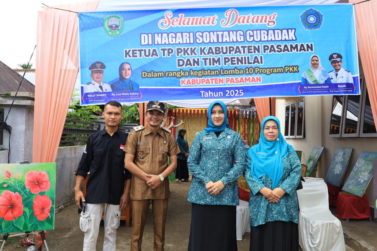  Ketua TP-PKK Pasaman, Ny.Lusi Welly Suhery